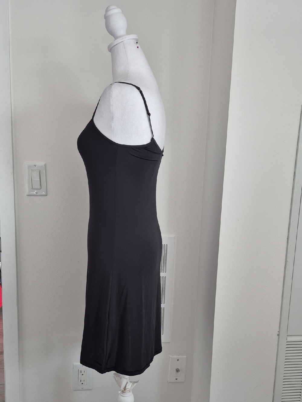Calvin Klein Perfectly Fit Knee Chemise In Black Size Small - Picture 3 of 7